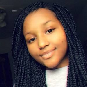 Meet your Posher, Edna